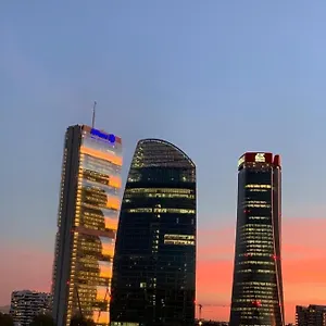 https://on-the-top-floor-watching-citylife-and-mico.italymilanhotels.net