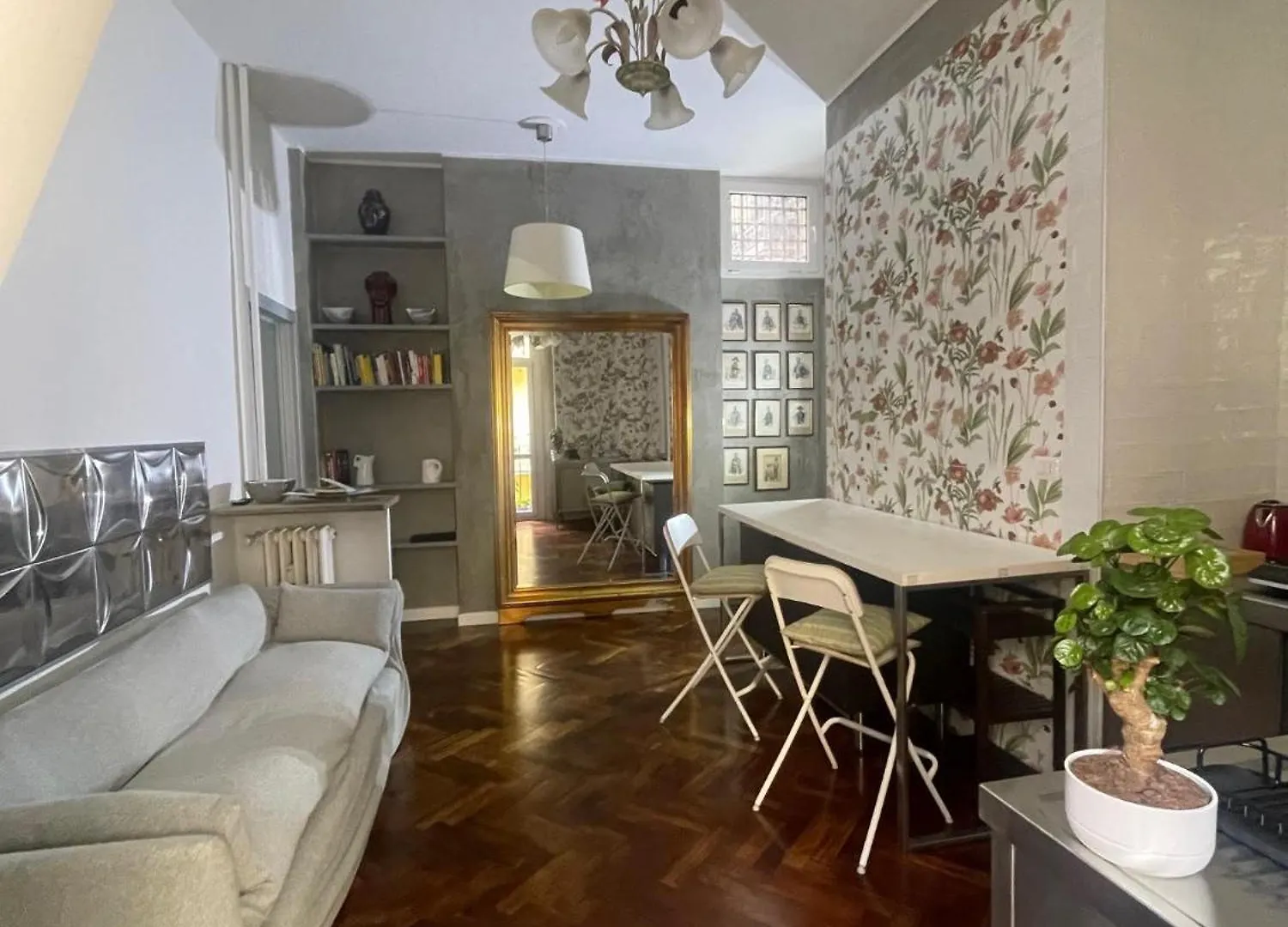 Milano Central Apartment