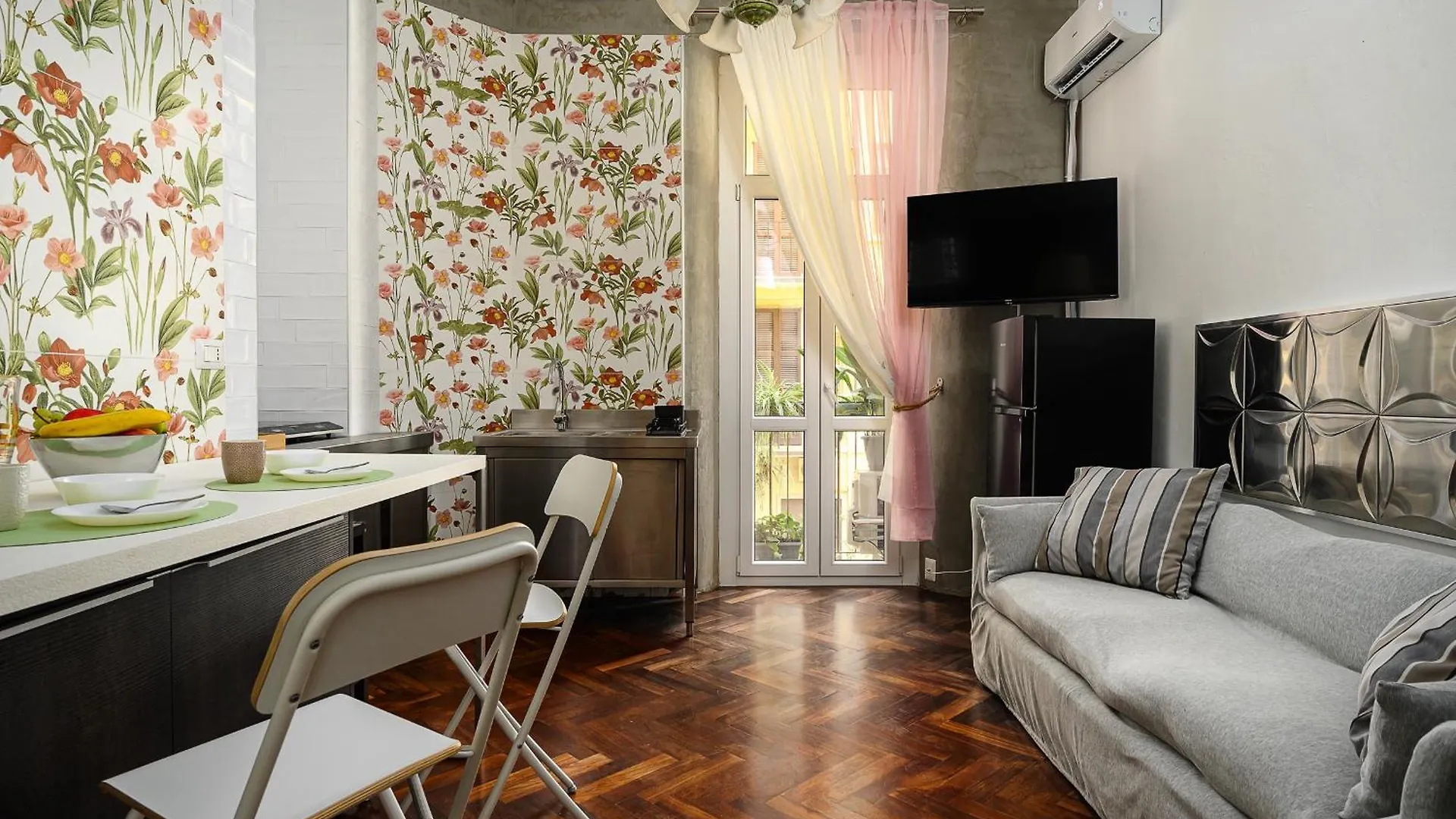 Milano Central Apartment